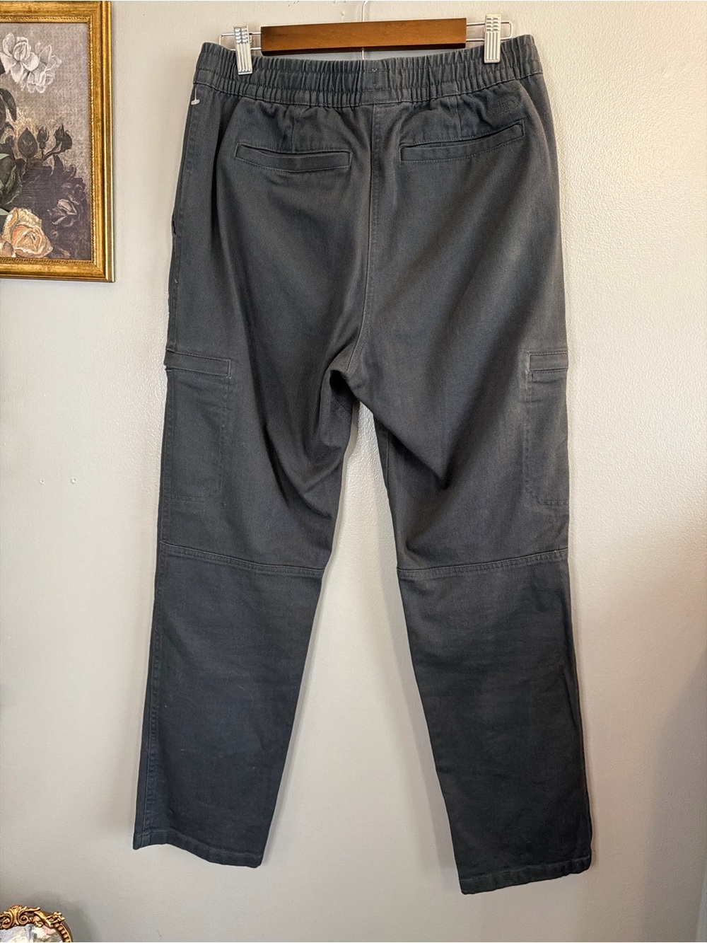 The North Face Men’s Utility Cargo Pants Gray Elastic Waist Outdoor Casual Small - Picture 4 of 6